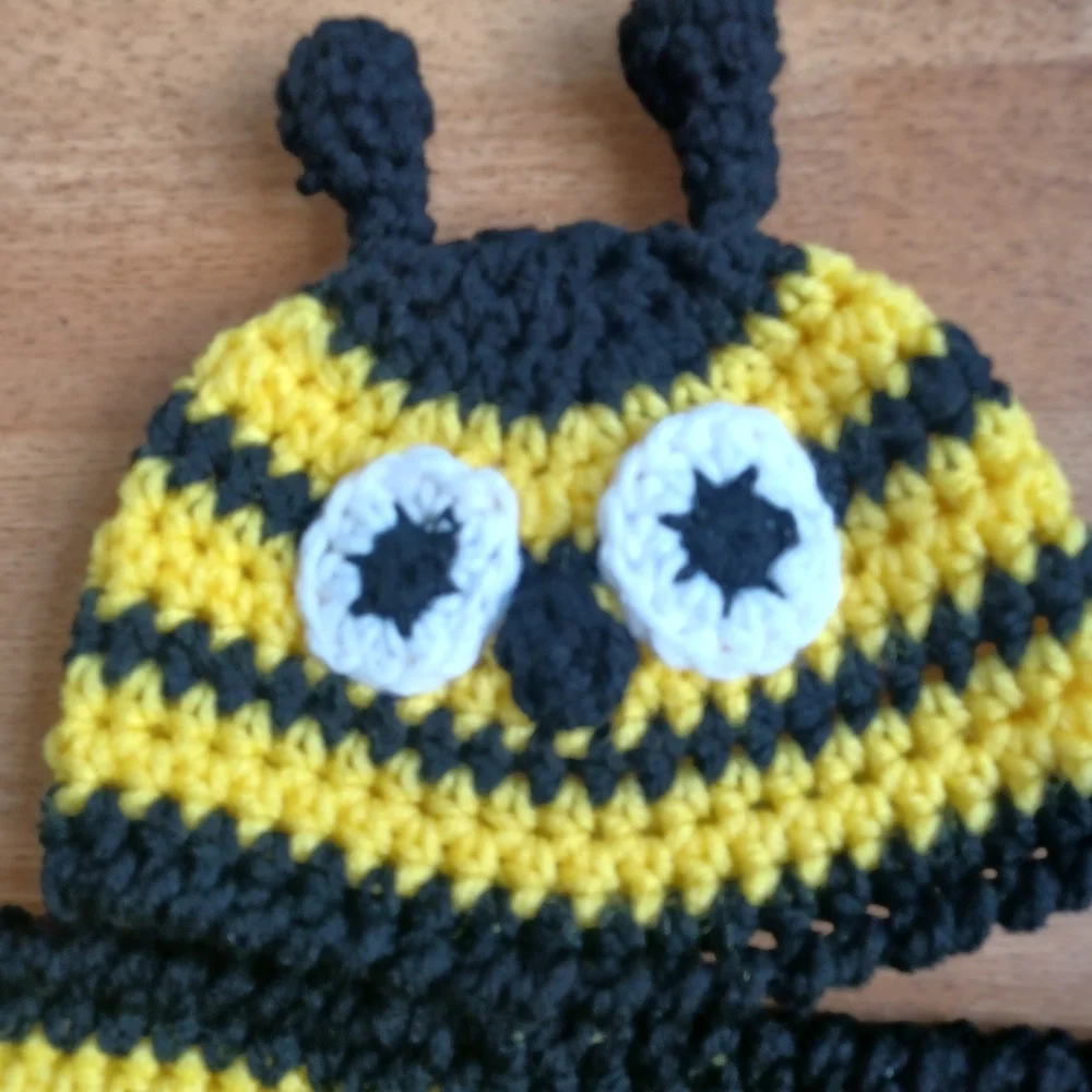 Bumblebee baby cocoon handmade hat and cocoon,  shower gift, photo prop